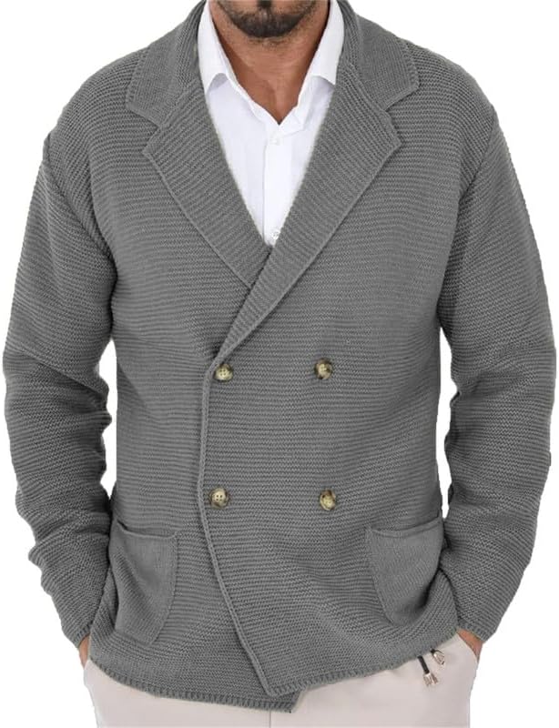Doppelreihige Strickjacke