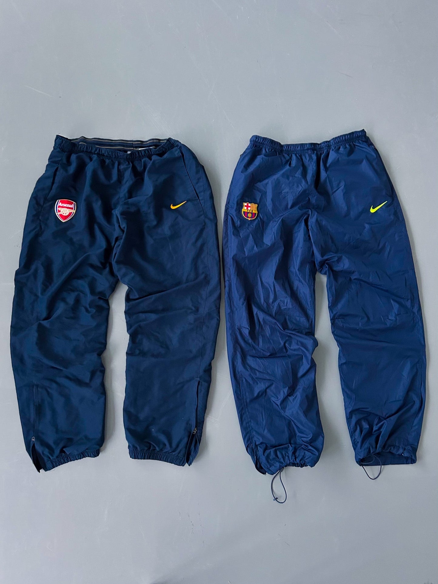 VINTAGE TRACKPANTS MYSTERY BOX (2 PIECES)