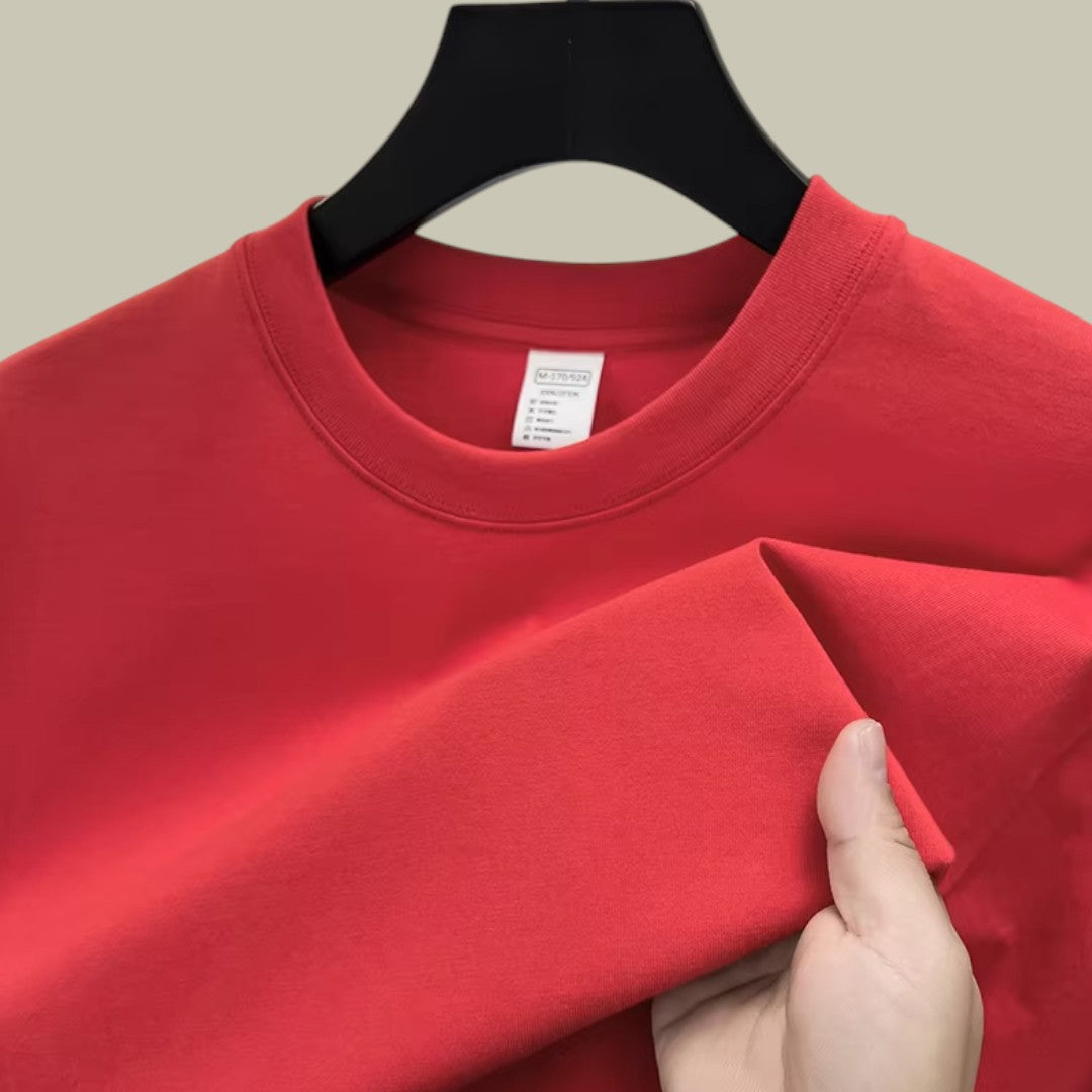 Lux & Classy  • Men's Basic Old Money T-Shirt