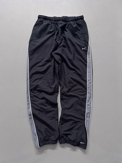 VINTAGE TRACKPANTS MYSTERY BOX (1 PIECE)