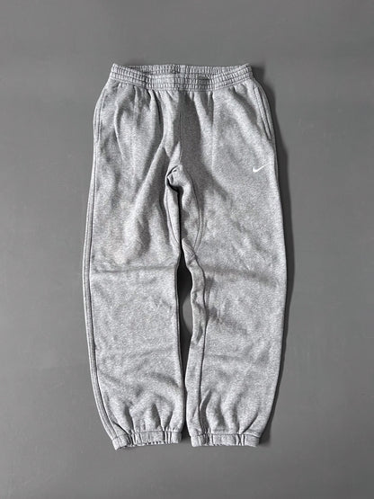 VINTAGE TRACKPANTS MYSTERY BOX (1 PIECE)